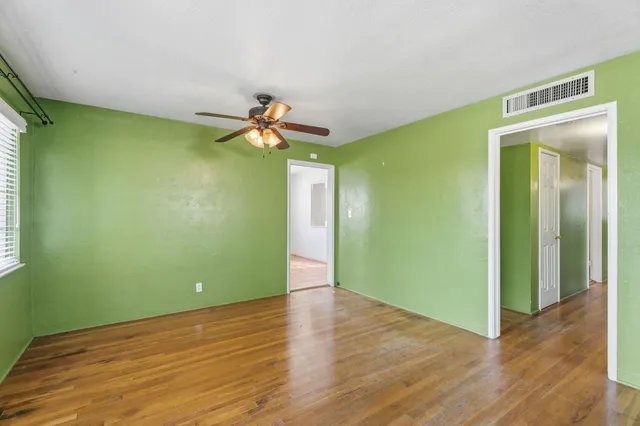 $300,000 | 3117 North 8th Street, Fresno, CA 93703