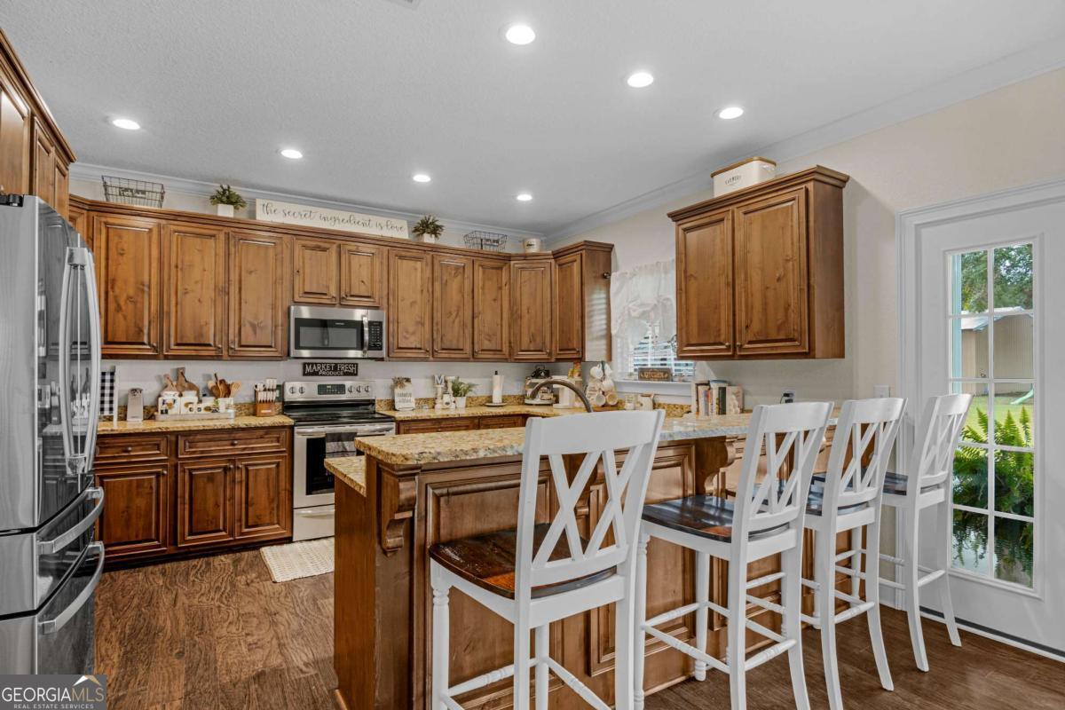 1821 Kellers Road Blackshear, GA 31516 - Photo 8 of 25