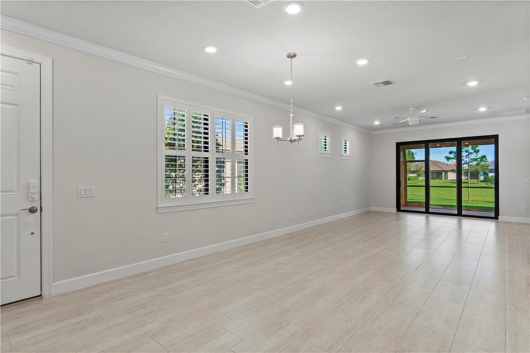 5114 Unity Square Vero Beach, FL 32967 - Photo 8 of 28 Gallery Image 8
