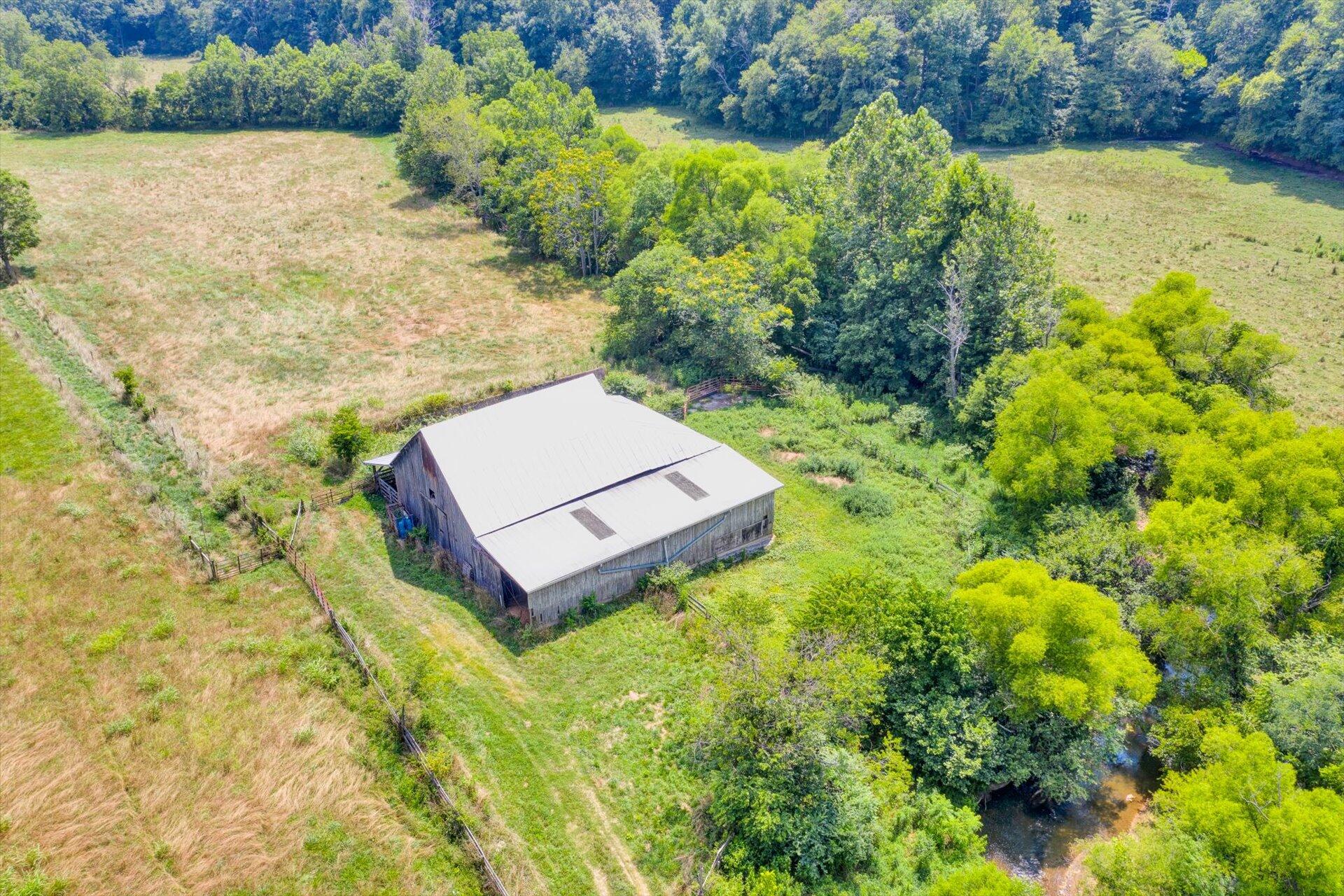 BARN