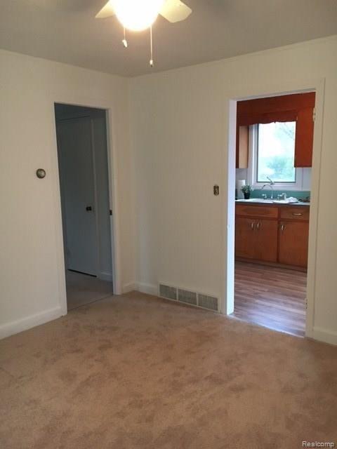 2844 North Custer Road Monroe, MI 48162 - Photo 13 of 21