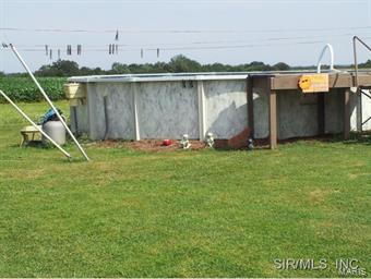 10333 Paradise Road Chester, IL 62233 - Photo 4 of 24