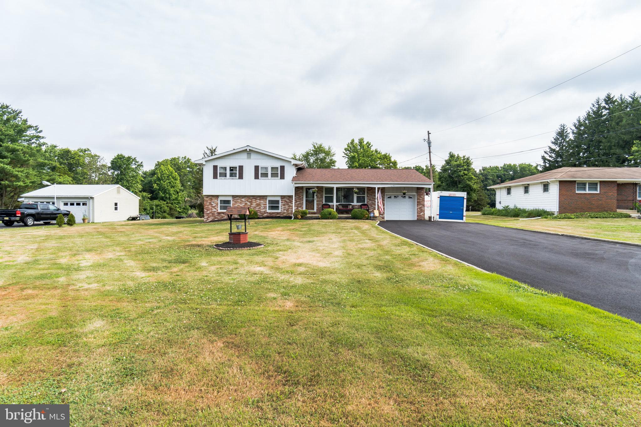 111 Springfield Meeting House Road Jobstown, NJ 08041 - Photo 3 of 36