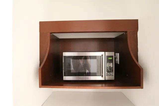 $1,450 | 617 North Magnolia Drive, Tallahassee, FL 32308