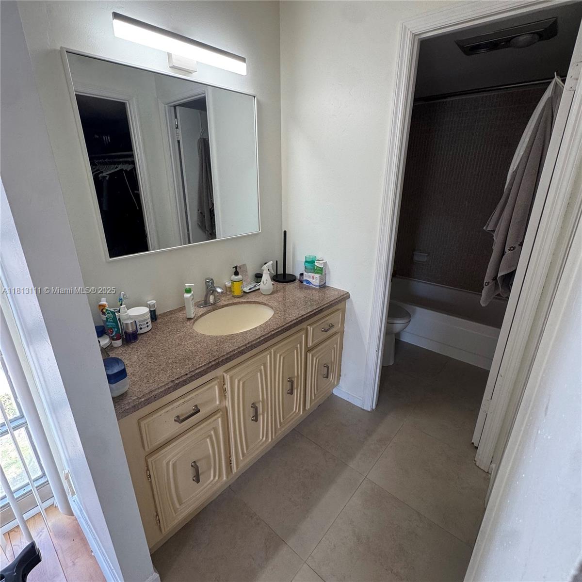 7011 Environ Boulevard, Unit 314 Lauderhill, FL 33319 - Photo 4 of 9