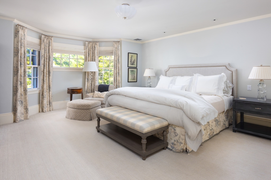 27 Suffolk Road Newton, MA 02467 - Photo 13 of 20