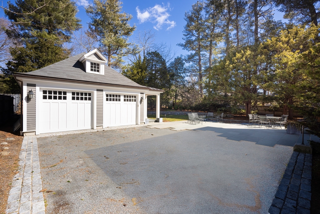 27 Suffolk Road Newton, MA 02467 - Photo 18 of 20