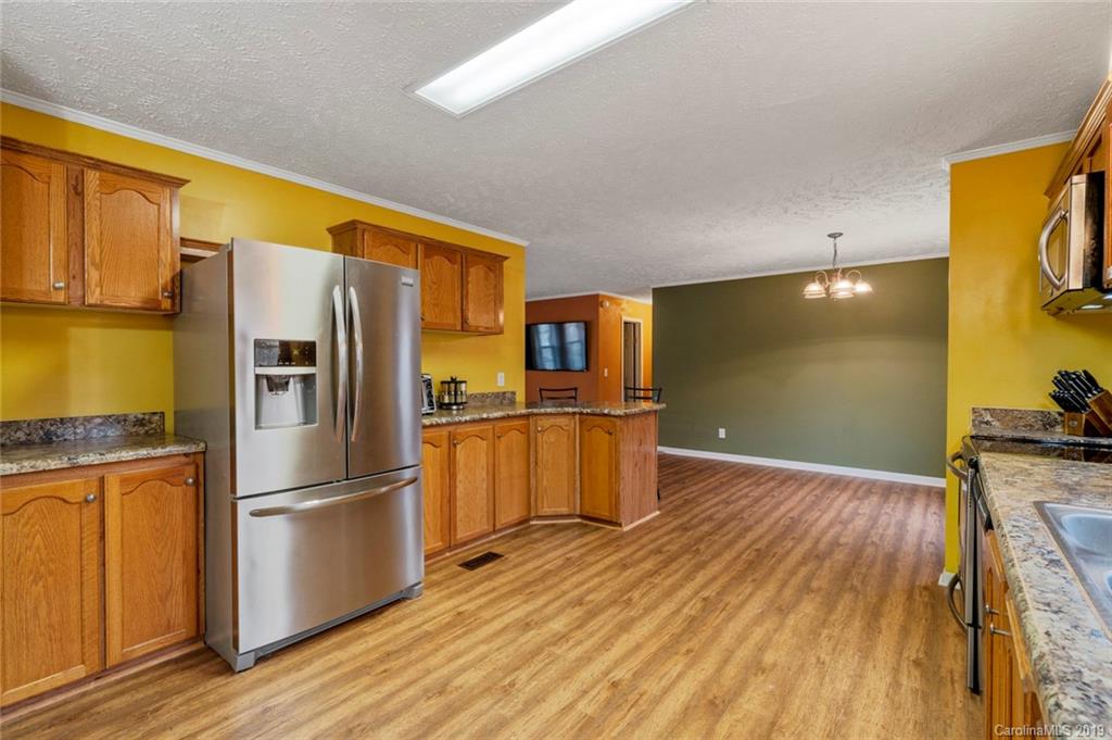631 Fairhill Road Heath Springs, SC 29058 - Photo 9 of 36 Gallery Image 9