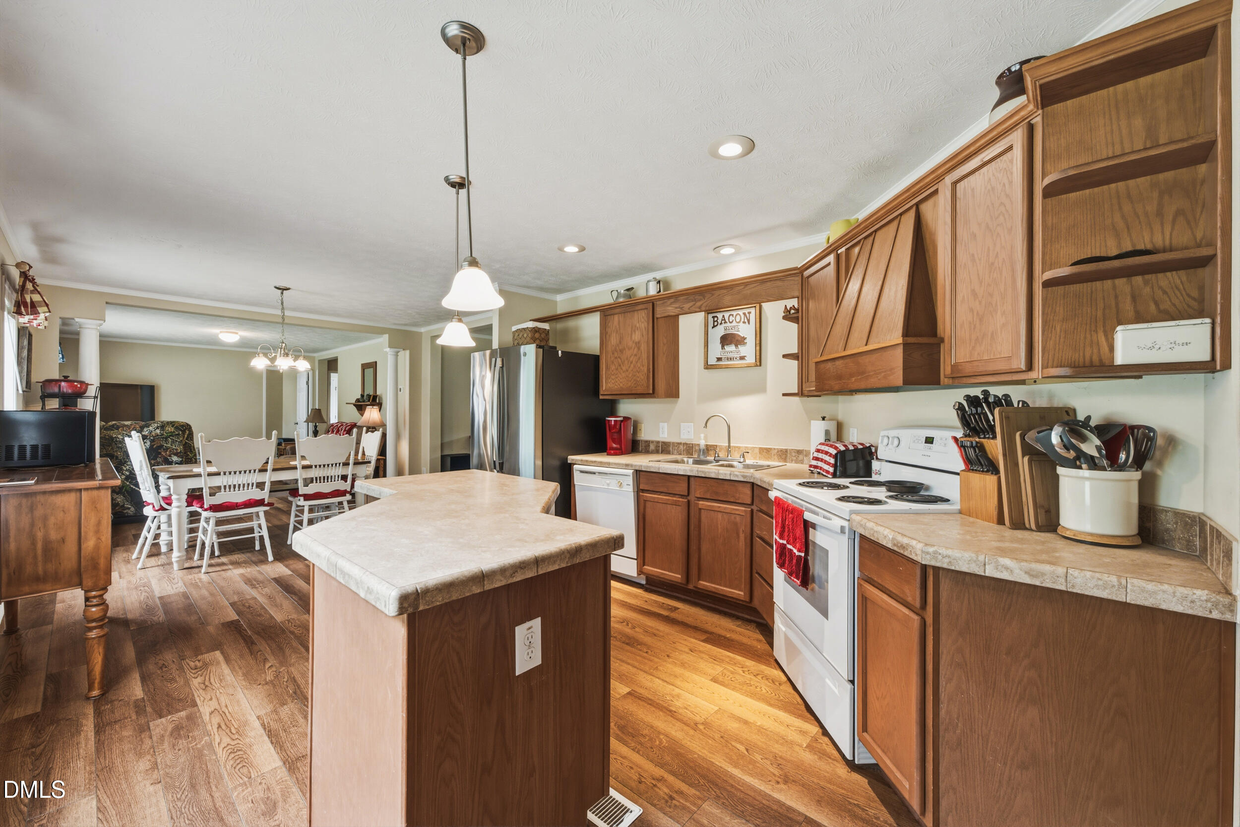 7388 Old 421 Road Liberty, NC 27298 - Photo 54 of 80 14_14 -5582 trails end rd, interior, kit