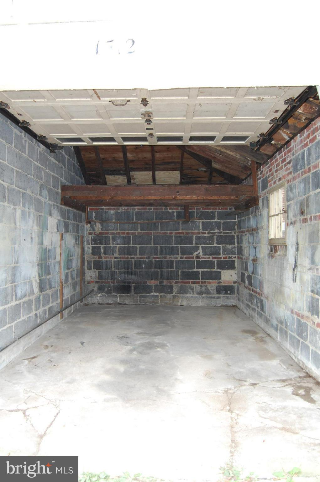 1512 Shadyside Road Baltimore, MD 21218 - Photo 15 of 15 Detached garage