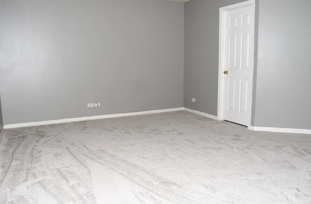 $249,900 | 1973 Crestview Circle, Romeoville, IL 60446