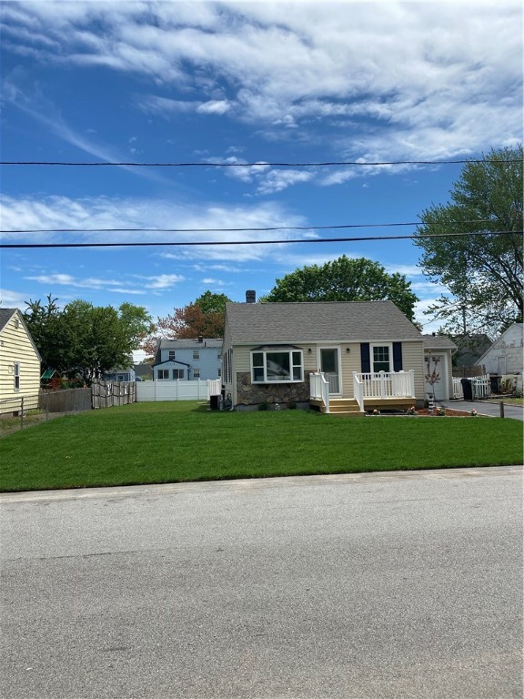 170 Bartlett Drive Warwick, RI 02886 - Photo 12 of 14