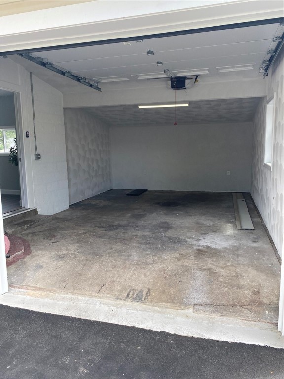 170 Bartlett Drive Warwick, RI 02886 - Photo 13 of 14