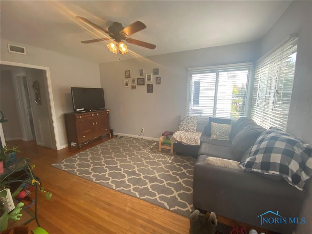 2929 Chipplegate Road Toledo, OH 43614 - Photo 6 of 13 Gallery Image 6