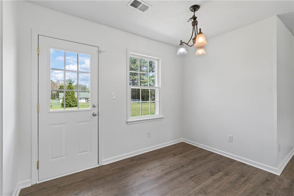 40 Jennifer Lane Rydal, GA 30171 - Photo 15 of 52