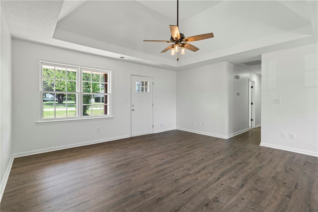 40 Jennifer Lane Rydal, GA 30171 - Photo 8 of 52