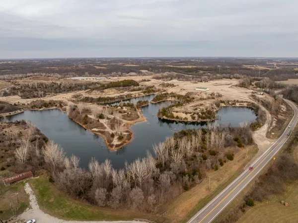 $3,952,000 | 35900 10th Highway, Rayville, MO 64084