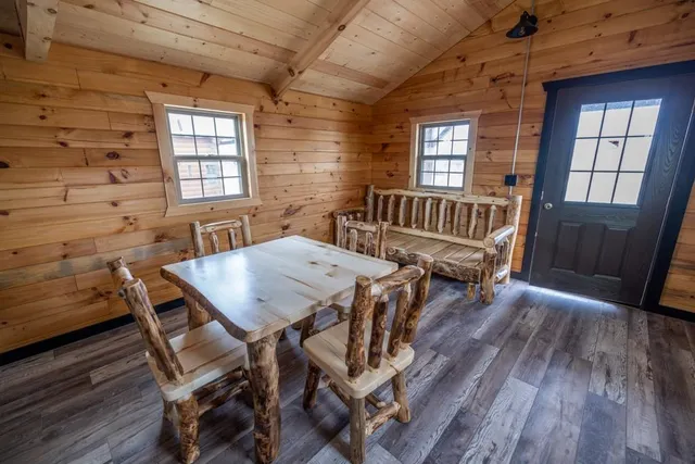 $3,952,000 | 35900 10th Highway, Rayville, MO 64084