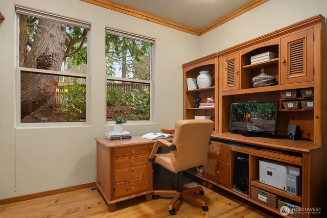 $2,000,000 | 11205 Northeast 95th Street, Kirkland, WA 98033