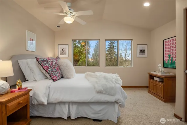 $2,000,000 | 11205 Northeast 95th Street, Kirkland, WA 98033