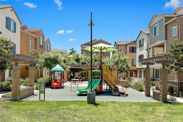 $3,000 | 710 Banyan Way, Pomona, CA 91767