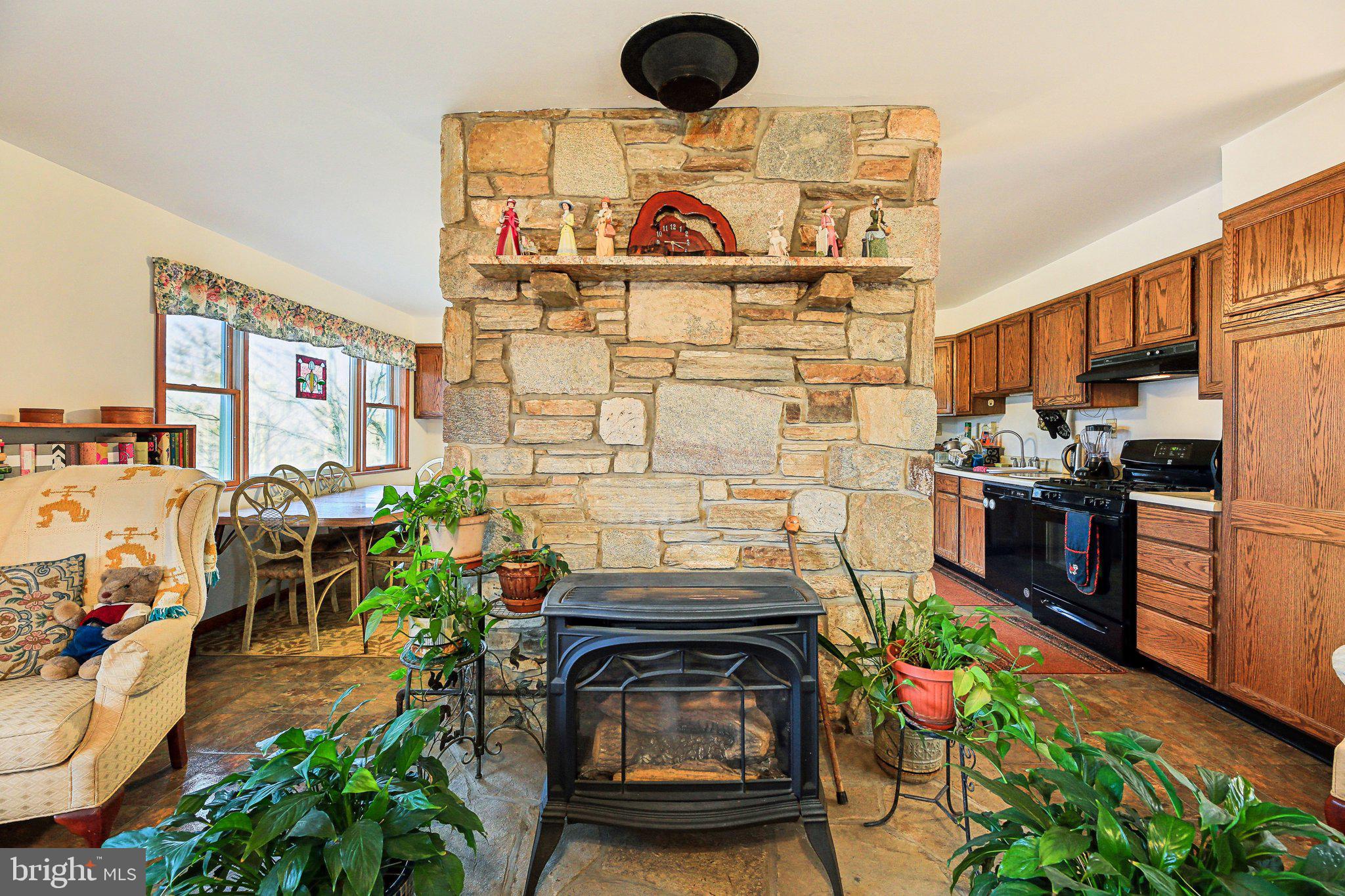 1118 Cockeys Mill Road Reisterstown, MD 21136 - Photo 8 of 42 Gallery Image 8