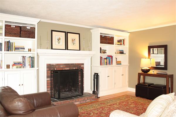 166 Debora Road North Attleboro, MA 02760 - Photo 7 of 22 Gallery Image 7