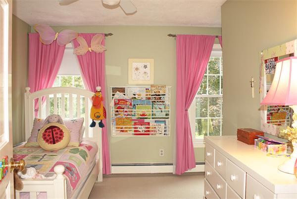 166 Debora Road North Attleboro, MA 02760 - Photo 9 of 22 Gallery Image 9