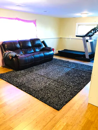 $3,400 | 9529 Kenneth Avenue, Skokie, IL 60076