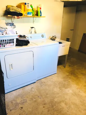 $3,400 | 9529 Kenneth Avenue, Skokie, IL 60076