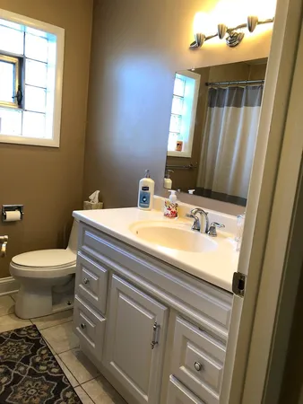 $3,400 | 9529 Kenneth Avenue, Skokie, IL 60076