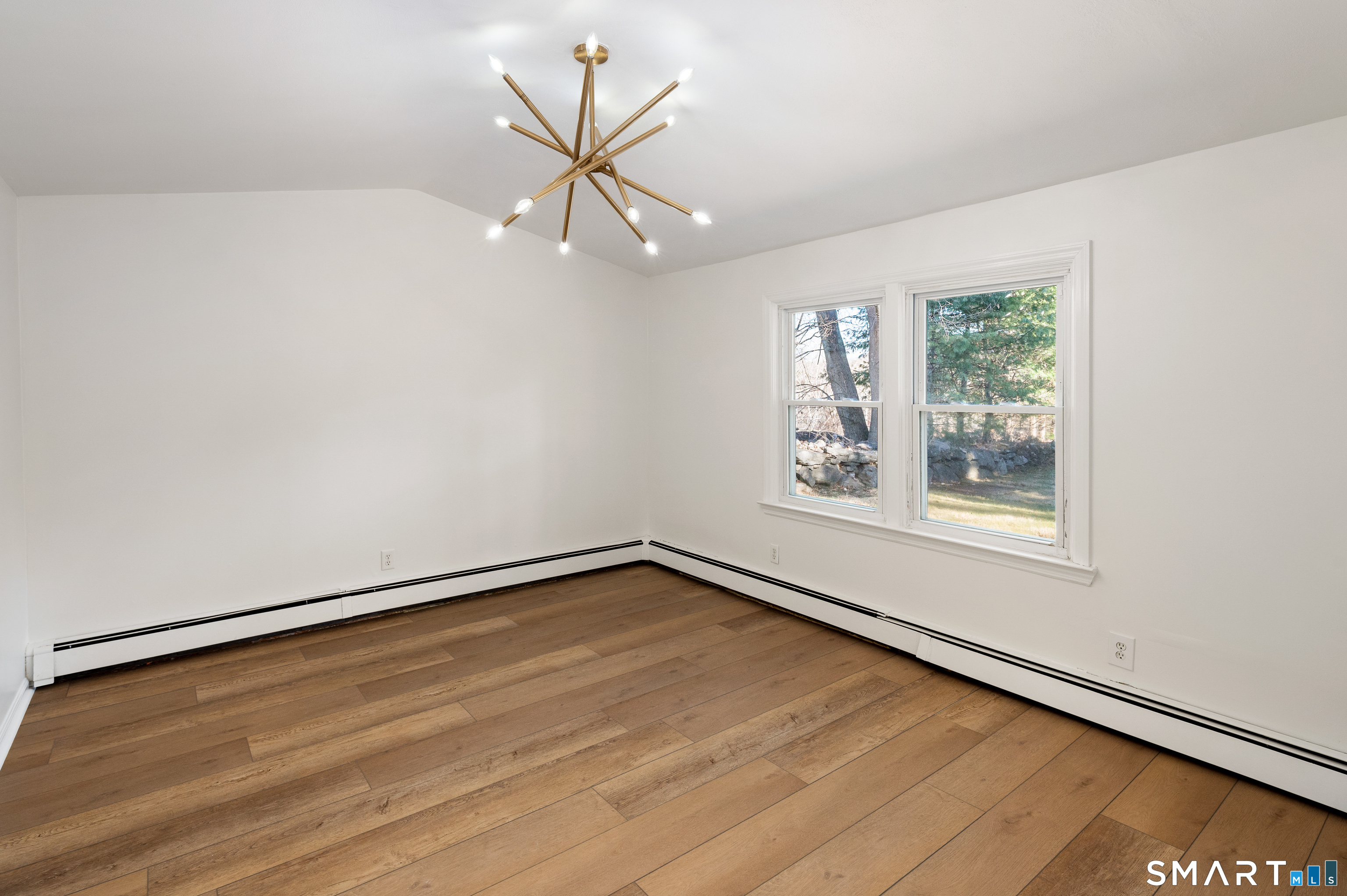 1329 Stillwater Road Stamford, CT 06902 - Photo 9 of 29