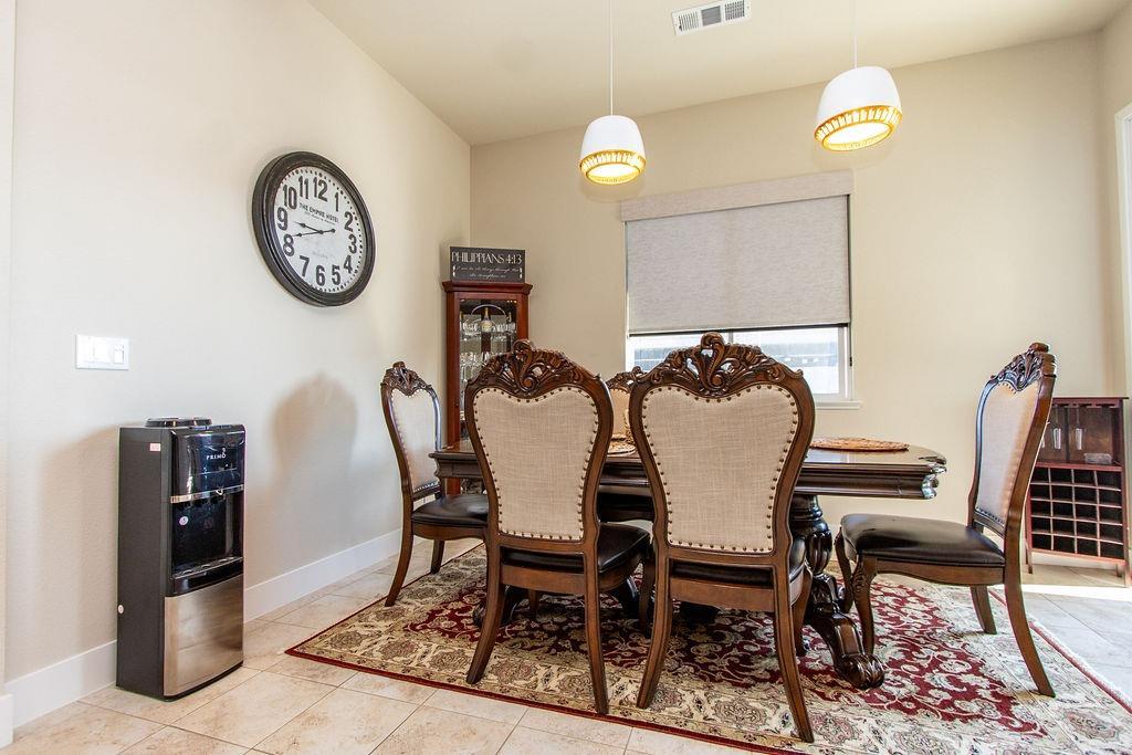2354 Ruthie Place Manteca, CA 95337 - Photo 7 of 22 Gallery Image 7