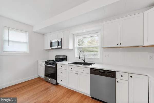 $299,900 | 324 Elm Avenue, Oaklyn, NJ 08107