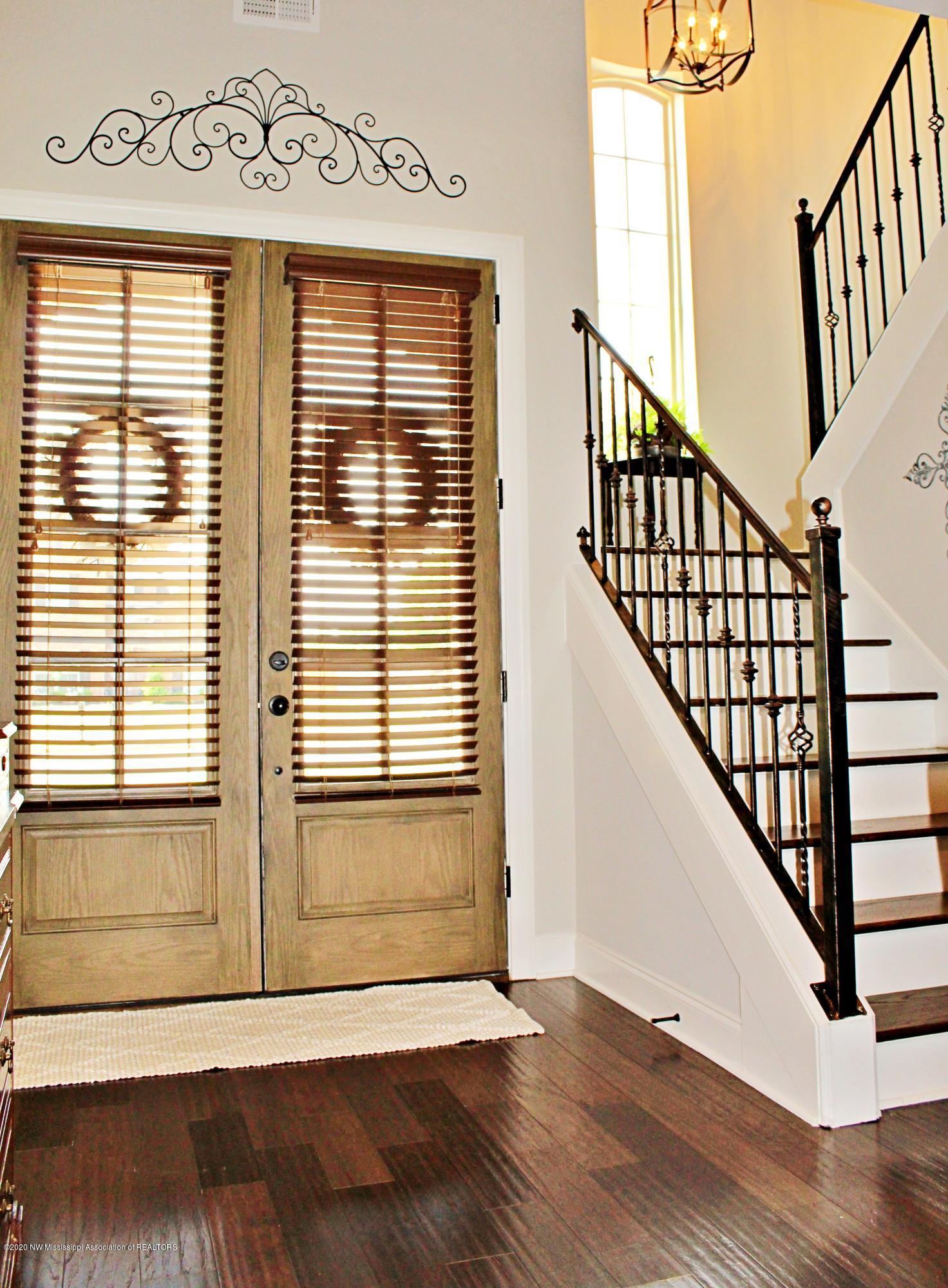 4642 Riva Ridge Drive Olive Branch, MS 38654 - Photo 3 of 24 Entry