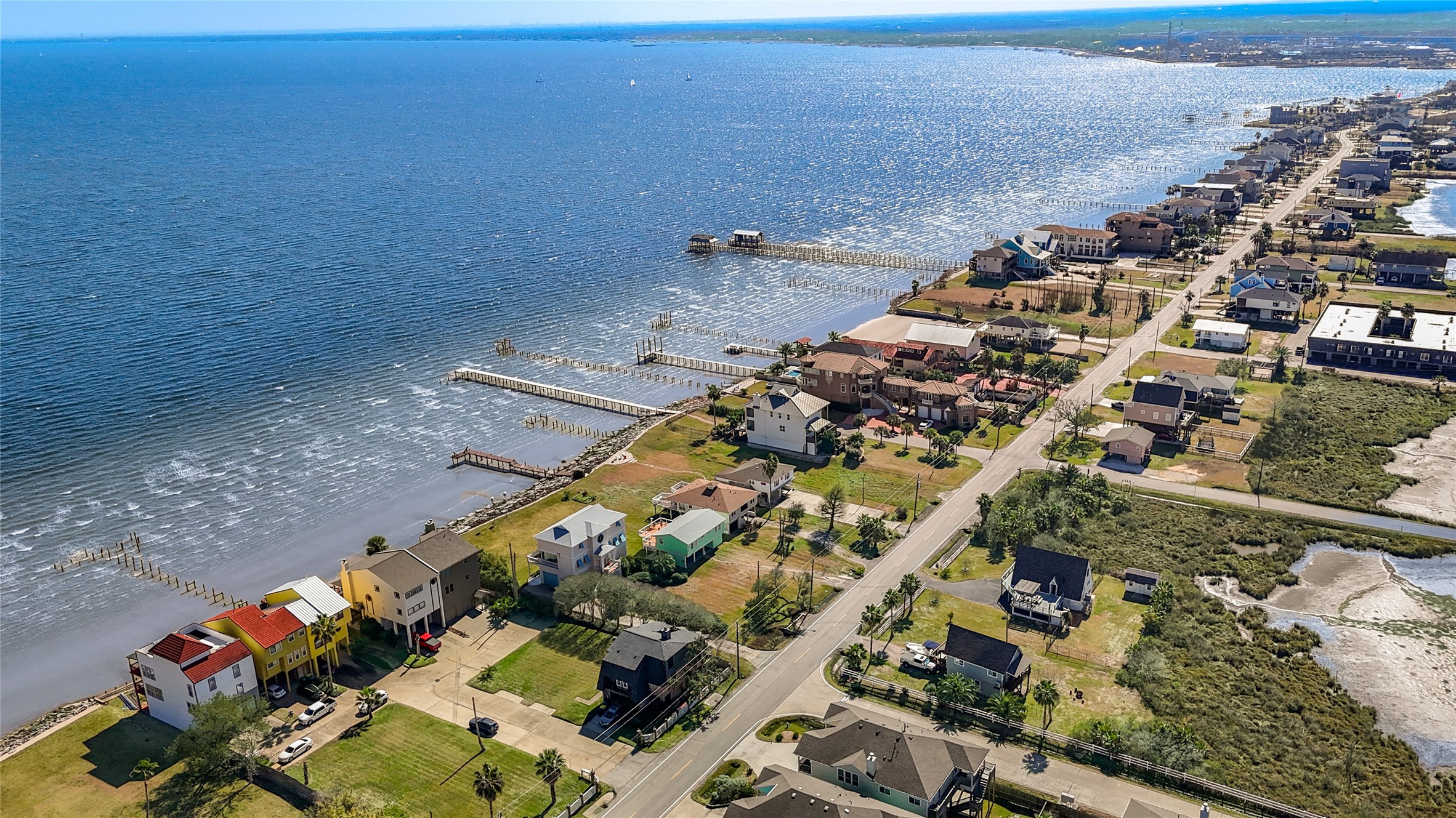 2102 Todville Road Seabrook, TX 77586 - Photo 10 of 19 This bay-side setting delivers that true coastal Texas lifestyle.
