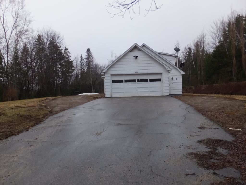 374 Cates Hill Road Berlin, NH 03570 - Photo 2 of 22