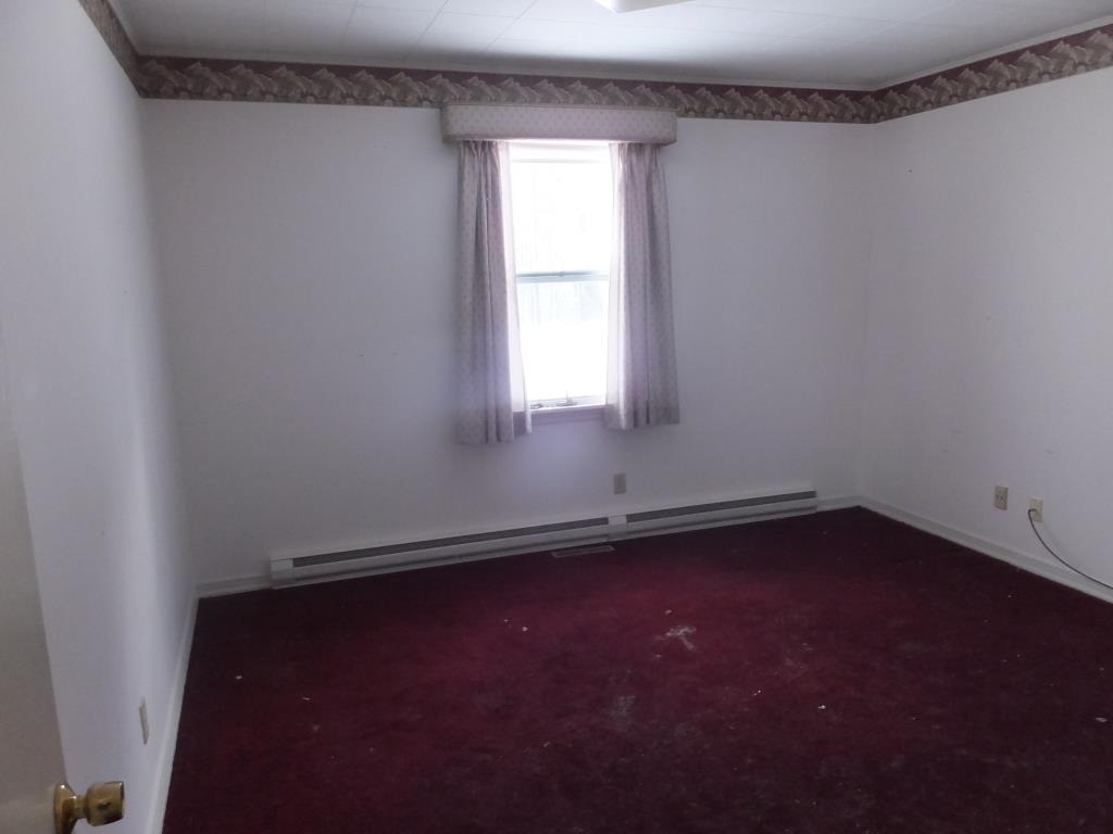 374 Cates Hill Road Berlin, NH 03570 - Photo 17 of 22