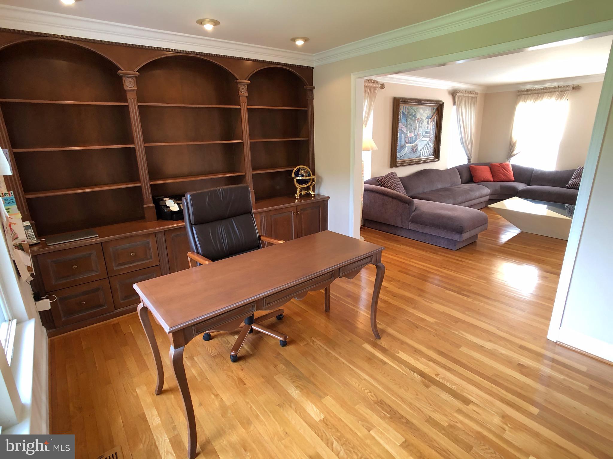 7514 Stream Crossing Road Baltimore, MD 21209 - Photo 13 of 74 Gallery Image 13