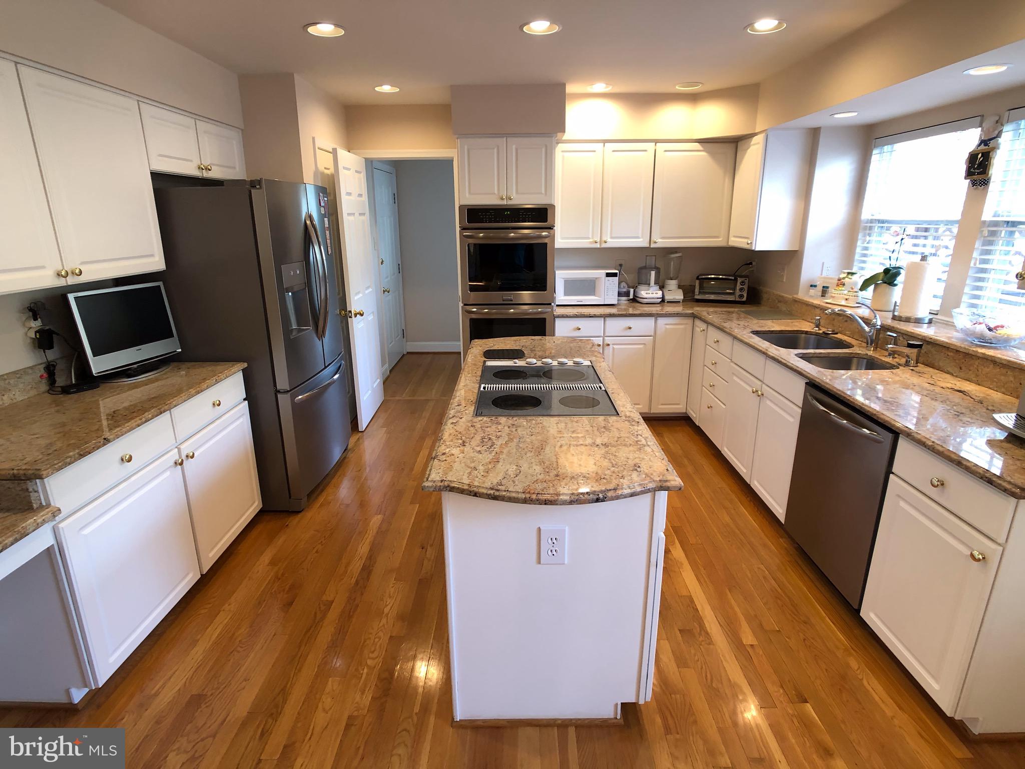 7514 Stream Crossing Road Baltimore, MD 21209 - Photo 16 of 74 Gallery Image 16