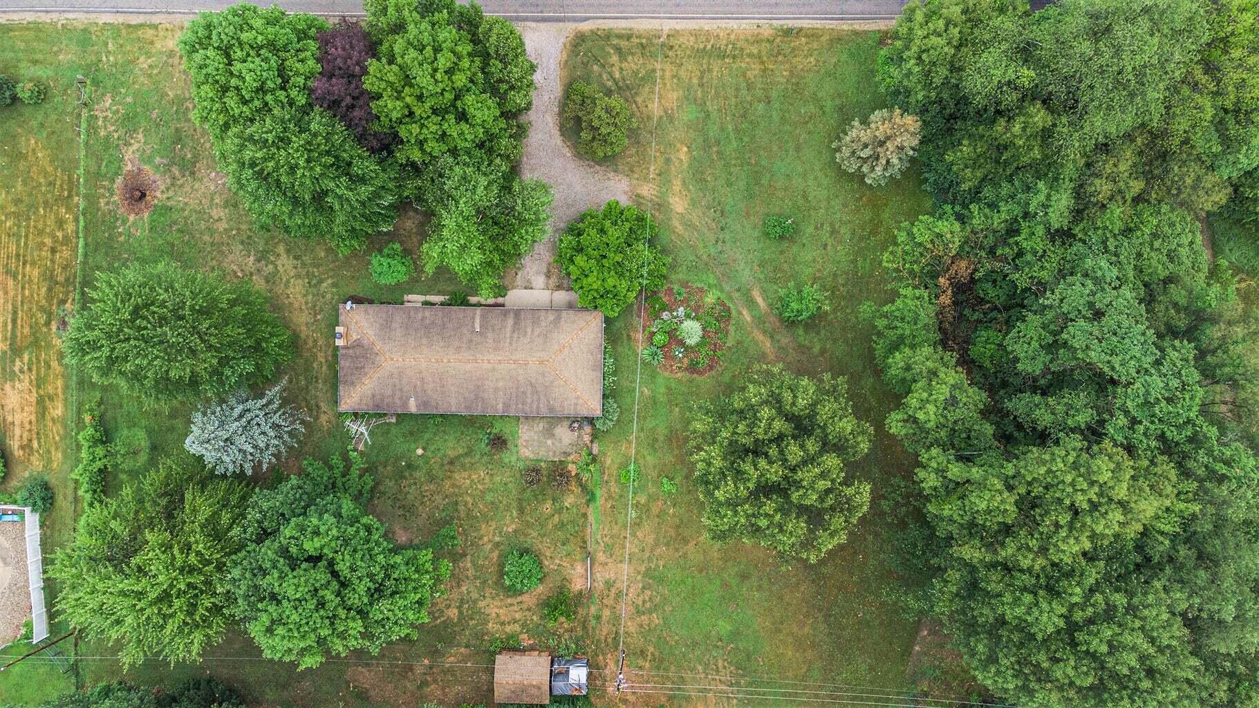 58466 Stoldt Road Three Rivers, MI 49093 - Photo 5 of 43 Stoldt 3