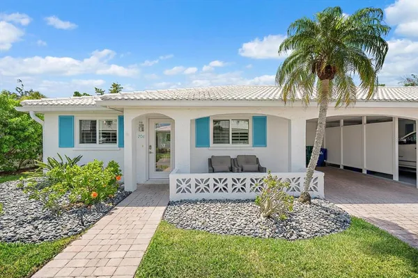 $4,000 | 706 Spanish Drive South, Longboat Key, FL 34228