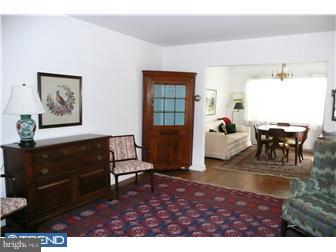 405 Red Leaf Road Wynnewood, PA 19096 - Photo 4 of 8 Gallery Image 4