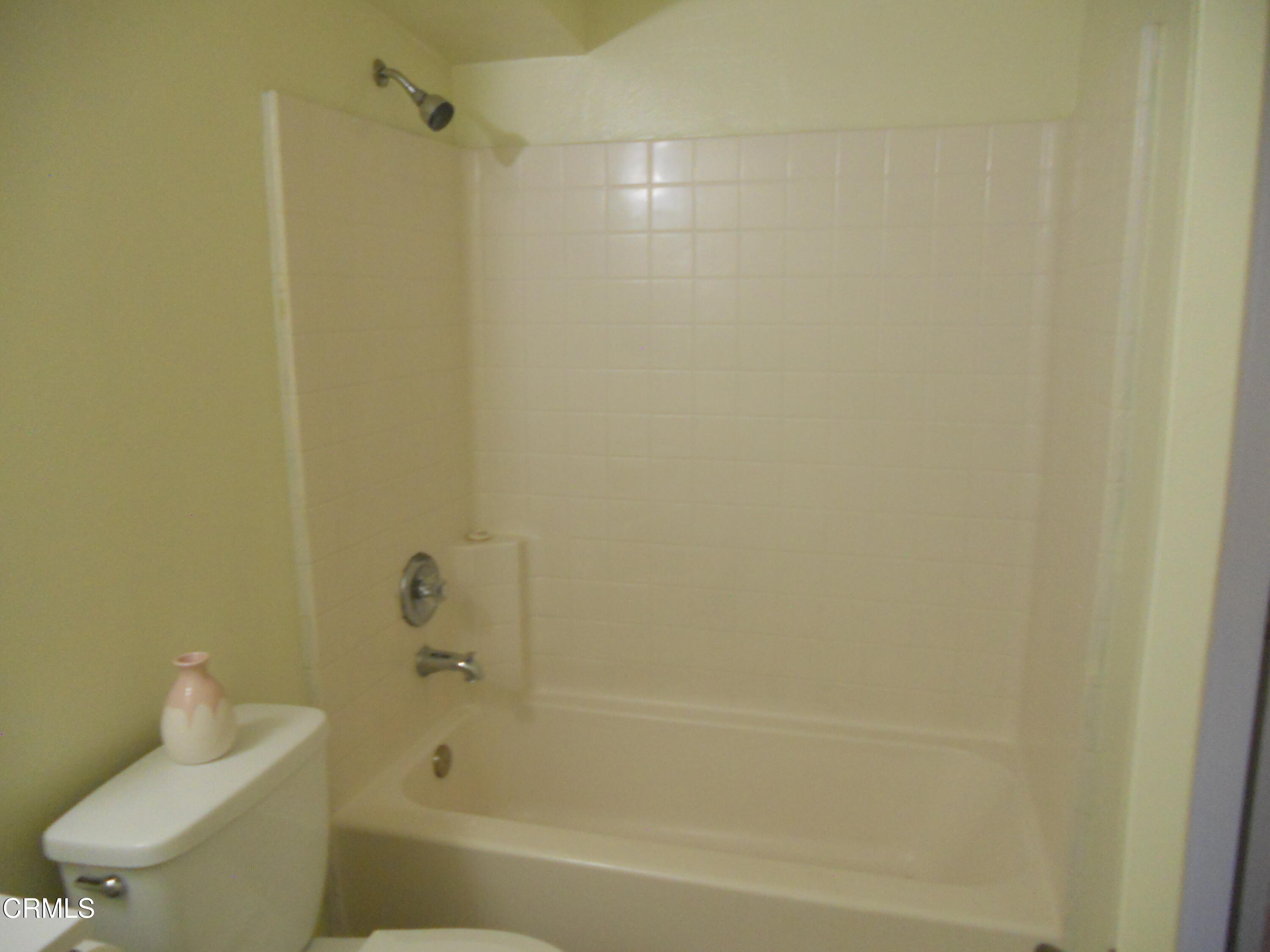 841 Valley Road Moorpark, CA 93021 - Photo 8 of 11 Valley rd 012