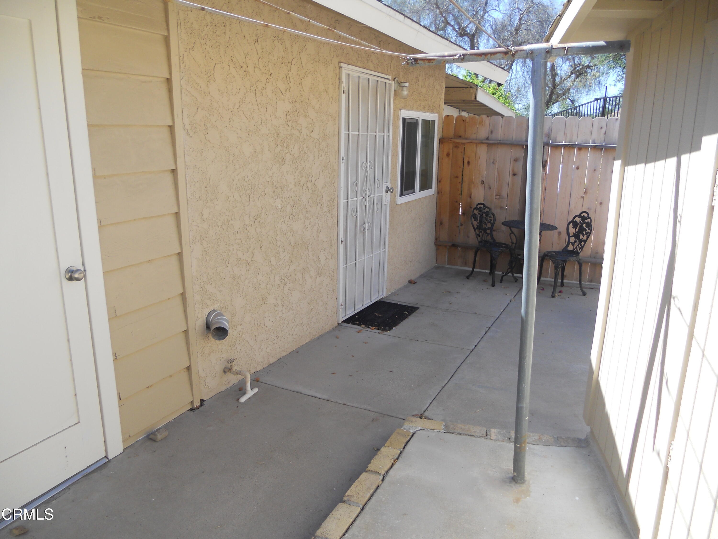 841 Valley Road Moorpark, CA 93021 - Photo 9 of 11 Valley rd 002