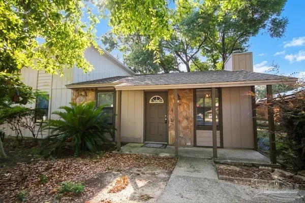 $1,250 | 7816 Deborah Drive, Pensacola, FL 32514