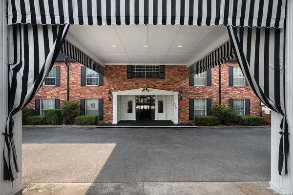 $111,900 | 8401 North New Braunfels Avenue, Unit 213A, San Antonio, TX 78209