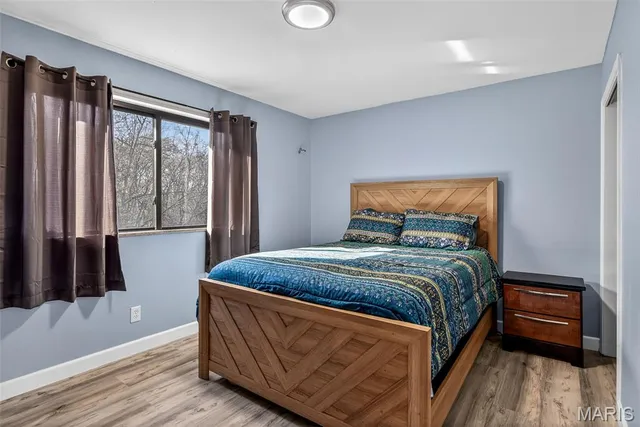 $247,500 | 10 Glen Oaks Drive, Fenton, MO 63026