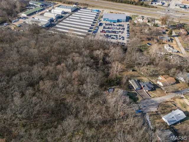 $247,500 | 10 Glen Oaks Drive, Fenton, MO 63026