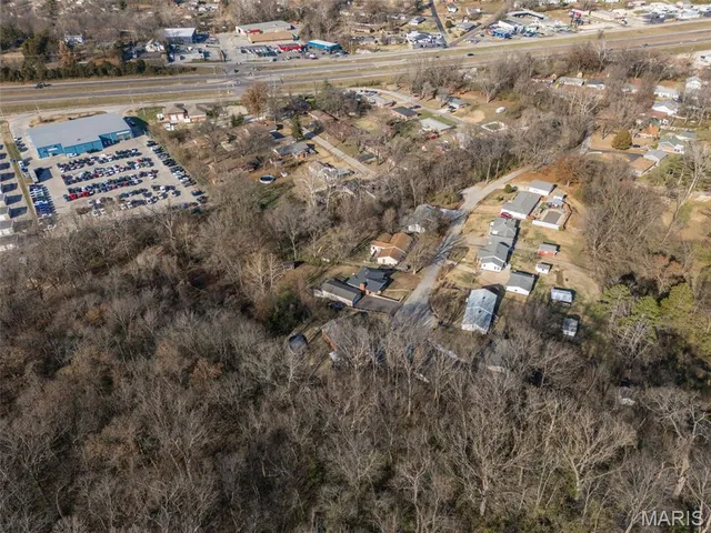 $247,500 | 10 Glen Oaks Drive, Fenton, MO 63026